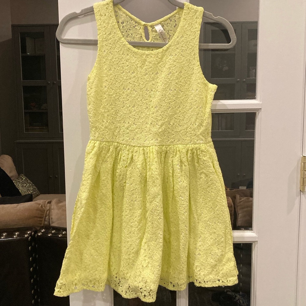 Girls dress